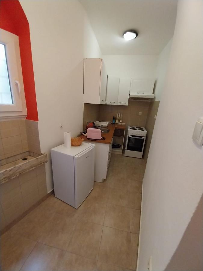 Apartmani Jadran Mali Losinj Ngoại thất bức ảnh